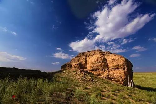 A scenic view of Bayannur Xinhureguchengzhi