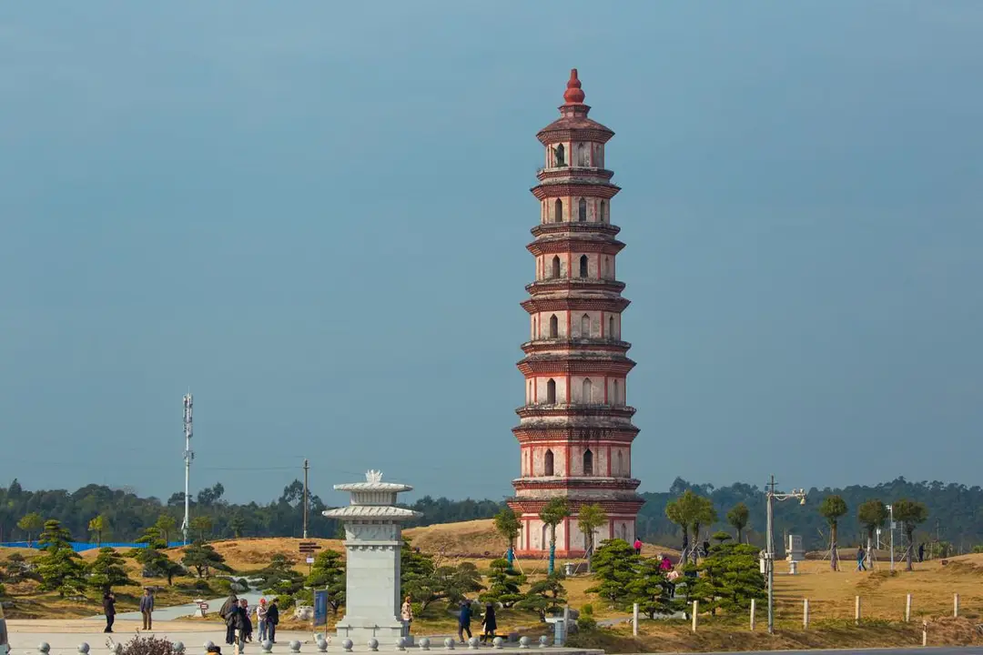 A scenic view of Beihai Dalang Gucheng Yizhi
