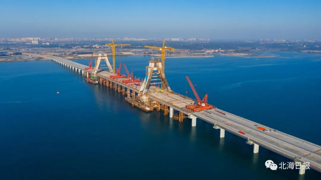 A scenic view of Beihai Huiaiqiao