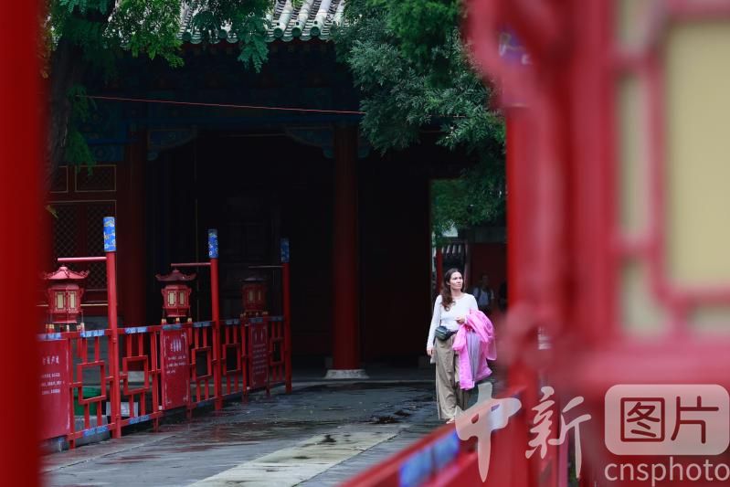 A scenic view of Beijing Chaoyang Dongyuemiao