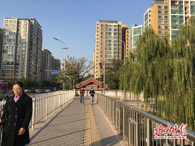 A scenic view of Beijing Dongcheng Ming Beijingcheng Chengqiang Yicun