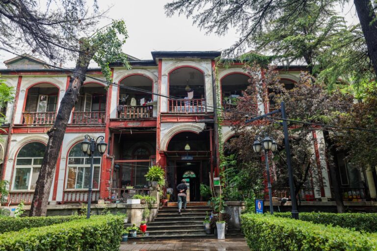 Exploring Dongcheng: Unveiling the Rich History of Qing Lujunbu He Haijunbu Jiuzhi in Beijing