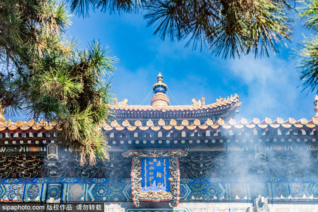 A scenic view of Beijing Dongcheng Yonghegong