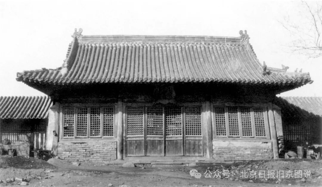A scenic view of Beijing Dongcheng Zhihuasi