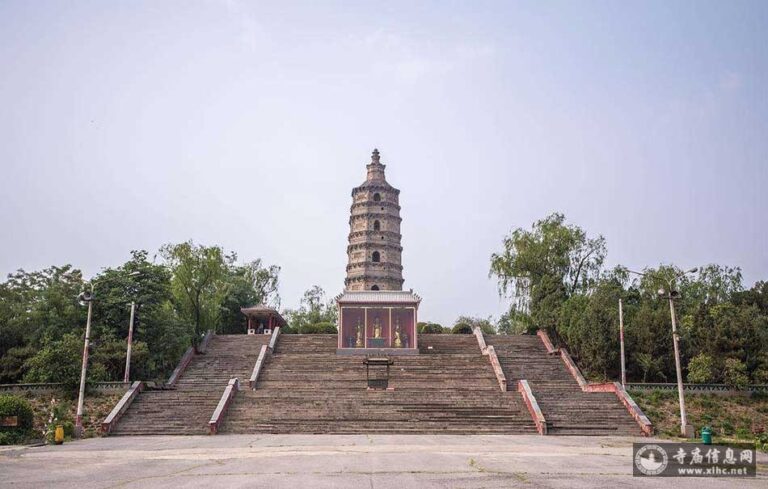 A Journey to Tranquility: Visiting Duobaofota in Fangshan, Beijing