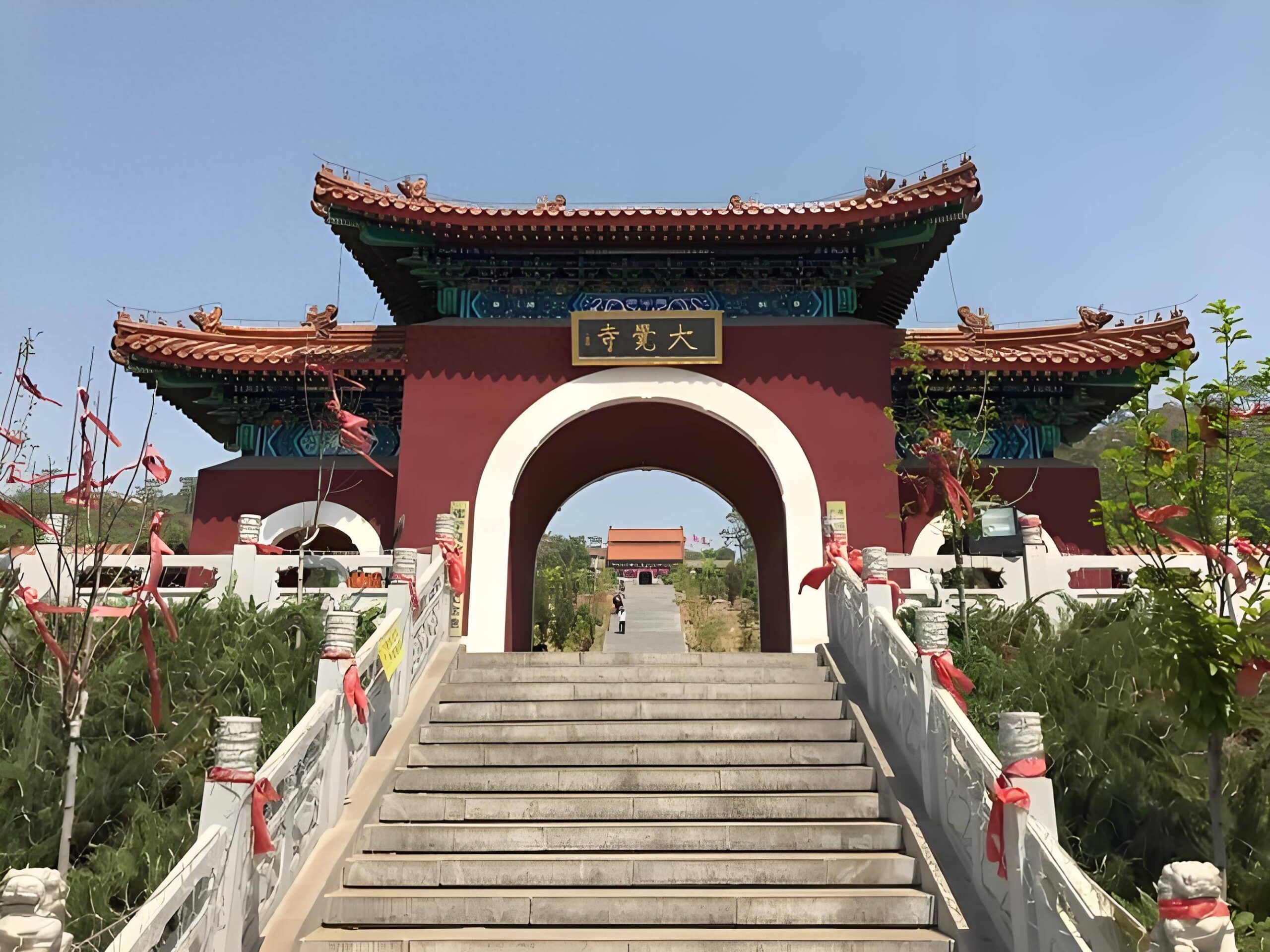 A scenic view of Beijing Haidian Dajuesi