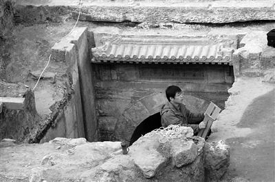 A scenic view of Beijing Haidian Wanshousi