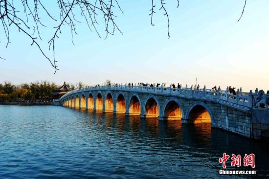A scenic view of Beijing Haidian Yiheyuan