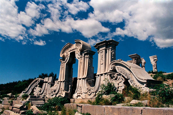A scenic view of Beijing Haidian Yuanmingyuan Yizhi