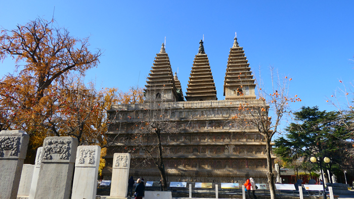 A scenic view of Beijing Haidian Zhenjuesi Jingangbaozuo