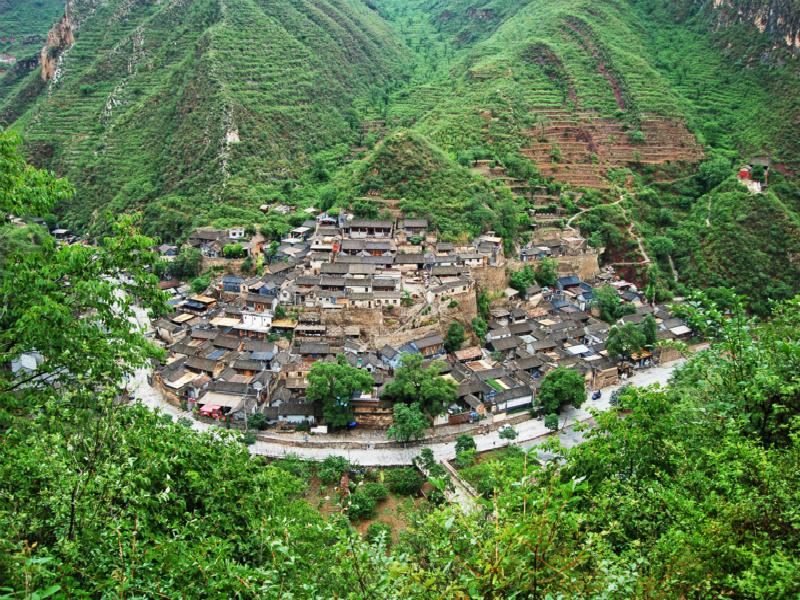 A scenic view of Beijing Mentougou Cuandixia Cun Gujianzhuqun