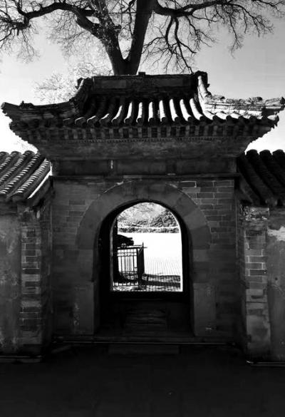 A scenic view of Beijing Mentougou Lingyue Si