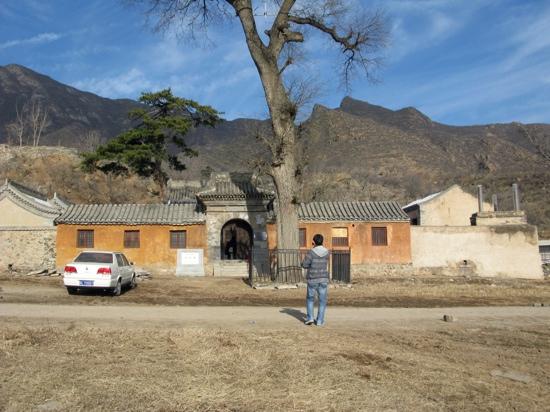 A scenic view of Beijing Mentougou Lingyue Si