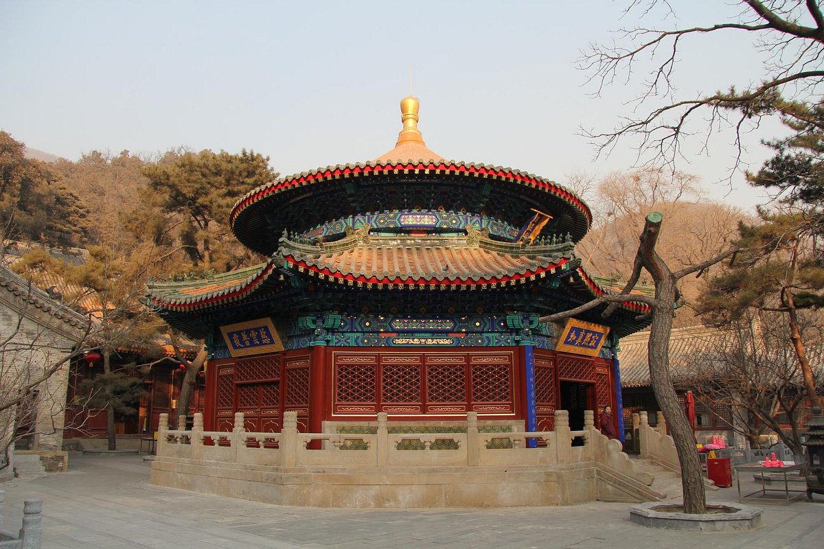A scenic view of Beijing Mentougou Tanzhe Si
