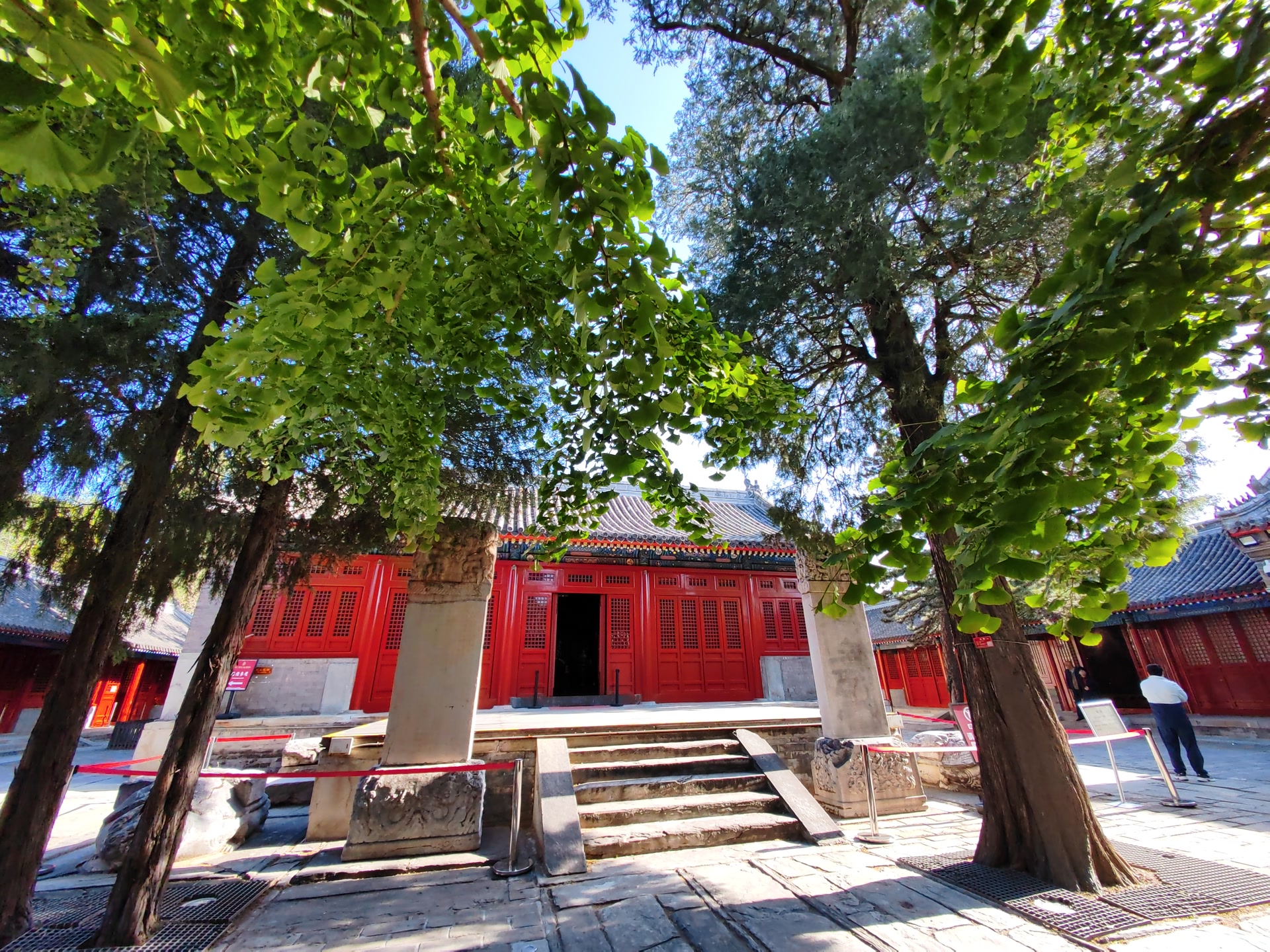 A scenic view of Beijing Shijingshan Chengensi