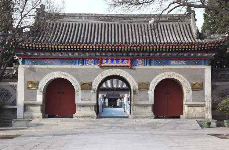 A scenic view of Beijing Xicheng Baiyunguan
