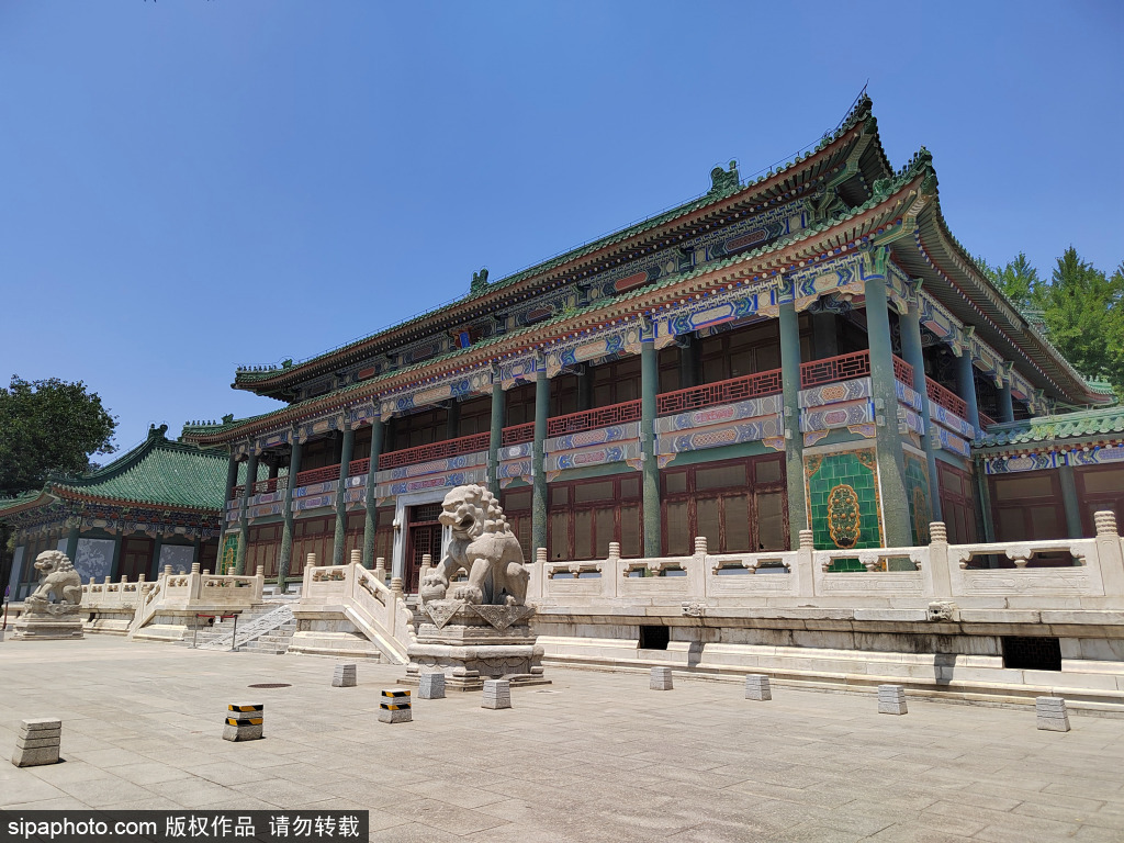 A scenic view of Beijing Xicheng Beiping Tushuguan Jiuzhi
