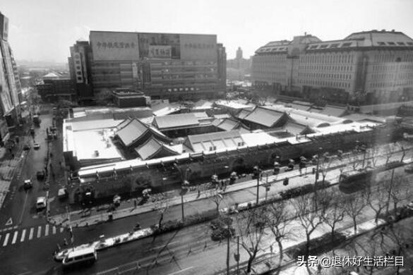 A scenic view of Beijing Xicheng Guoli Mengzang Xuexiao Jiuzhi