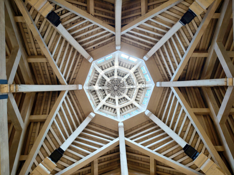 Hidden Gems of Xicheng: Unveiling the Beauty of Beijing Xicheng Jidujiao Zhonghua Shenggonghui Jiaotang