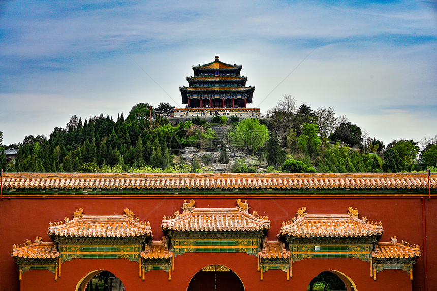 A scenic view of Beijing Xicheng Jingshan