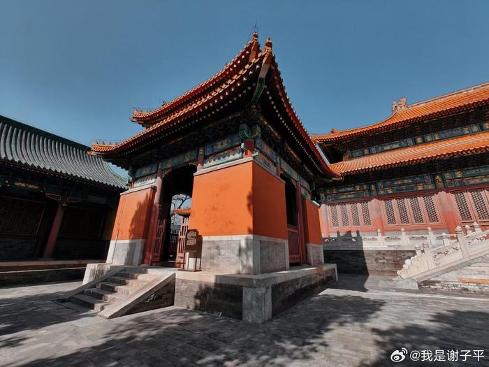 A scenic view of Beijing Xicheng Lidai Diwangmiao
