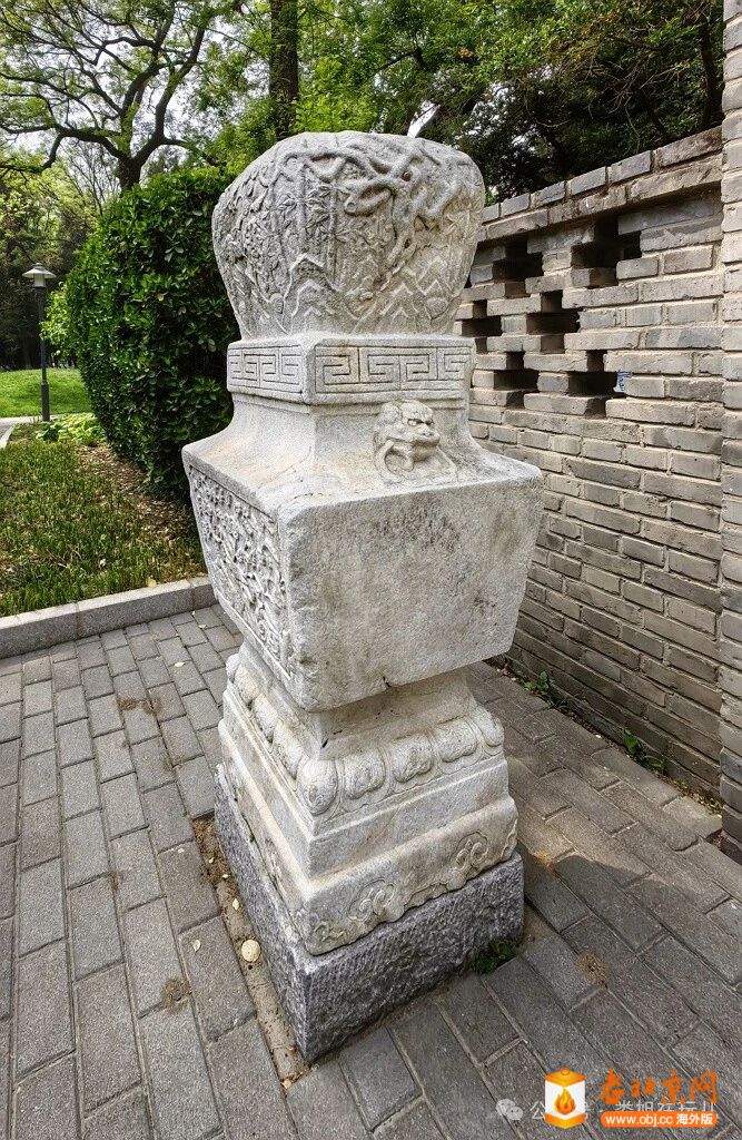 A scenic view of Beijing Xicheng Limadou He Waiguo Chuanjiaoshi Mudi