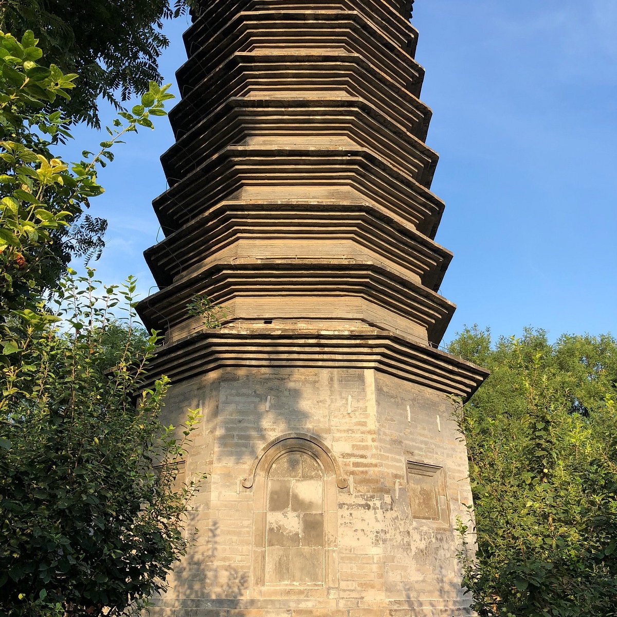 A scenic view of Beijing Xicheng Wansong Laorenti