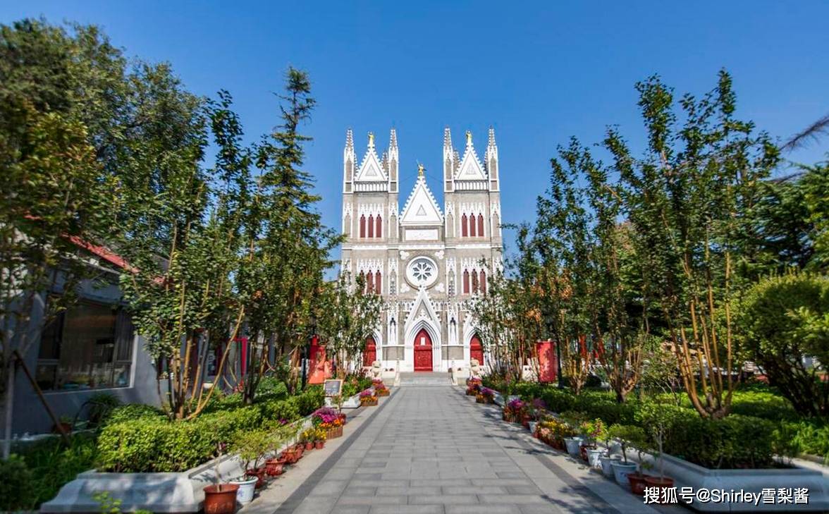 A scenic view of Beijing Xicheng Xishiku Jiaotang