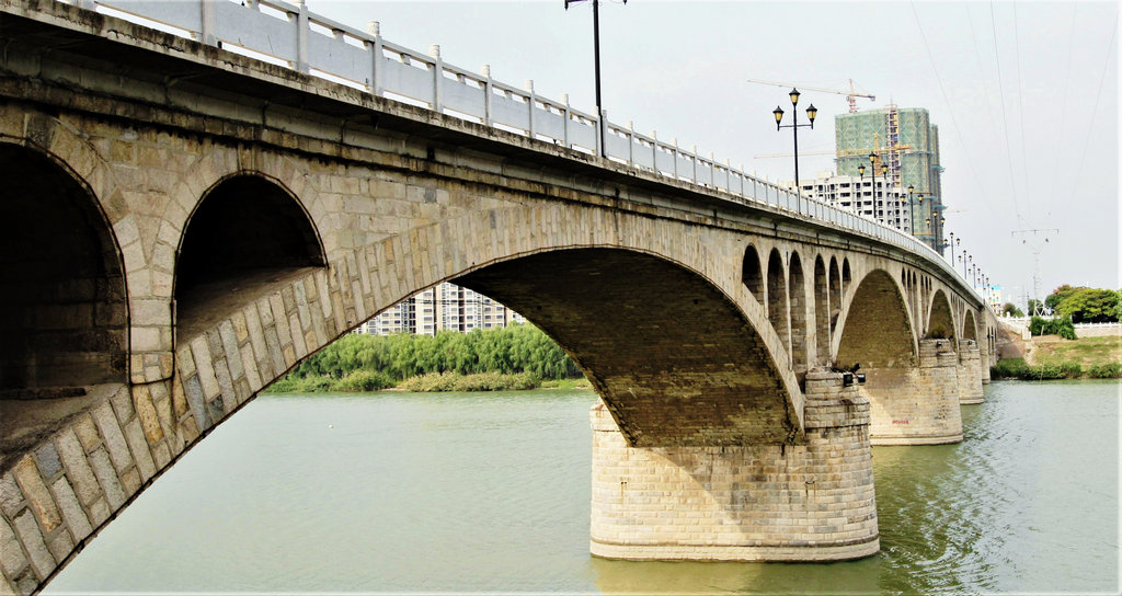 A scenic view of Bengbu Guohe Yiqiao