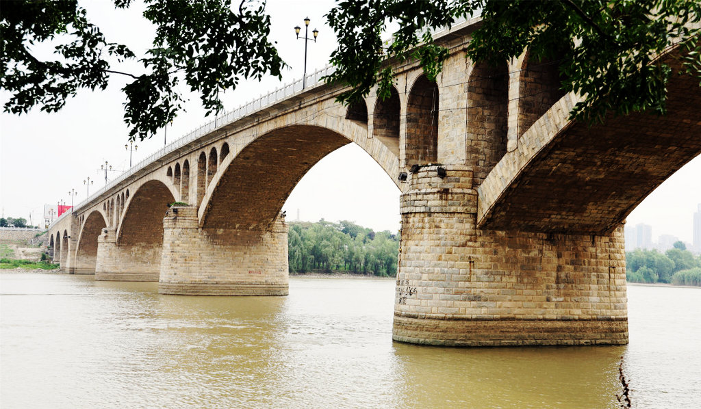 A scenic view of Bengbu Guohe Yiqiao