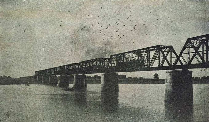 A scenic view of Bengbu Jinpu Tielu Huaihe Datieqiao
