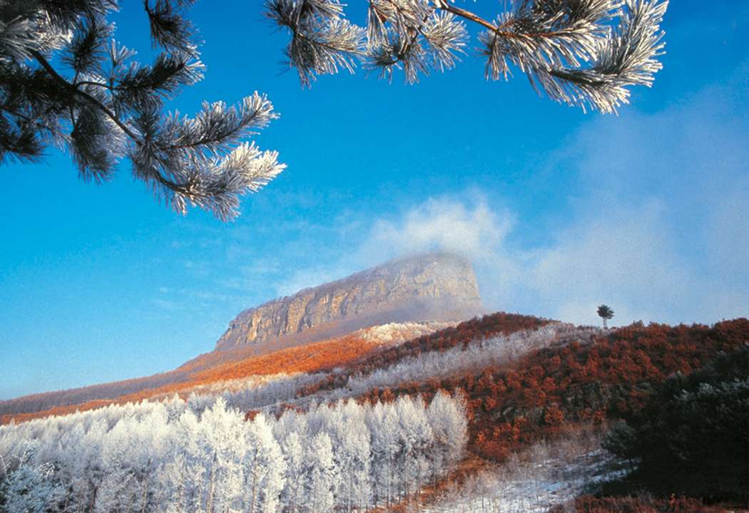 A scenic view of Benxi Wunushan Shancheng