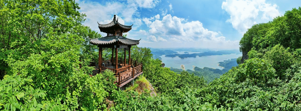A scenic view of Benxi Wunushan Shancheng