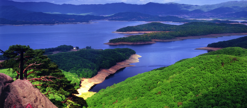 A scenic view of Benxi Yaheliuyu Muqun