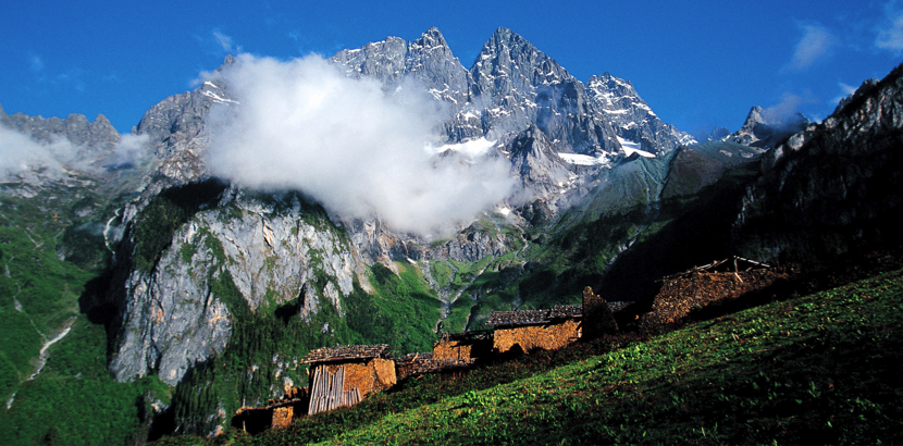 A scenic view of Benxi Yaheliuyu Muqun