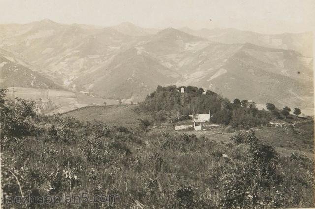 A scenic view of Benxi Yaheliuyu Muqun