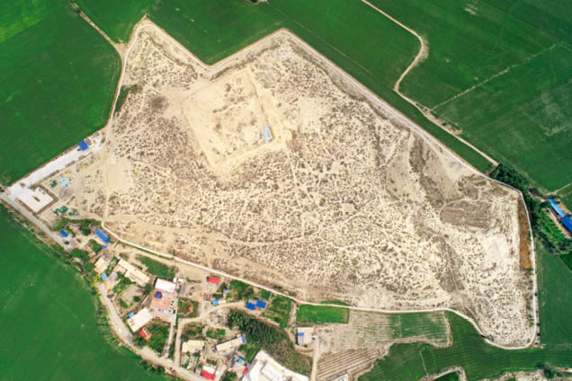 A scenic view of Bortala Dalete Gucheng Yizhi