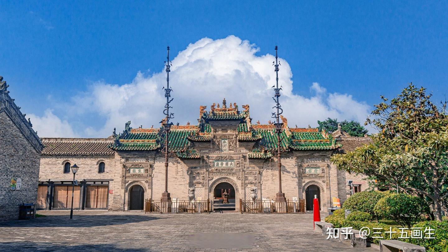A scenic view of Bozhou Xuegeta