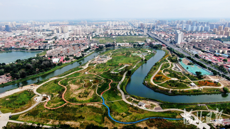 A scenic view of Cangzhou Grand Canal
