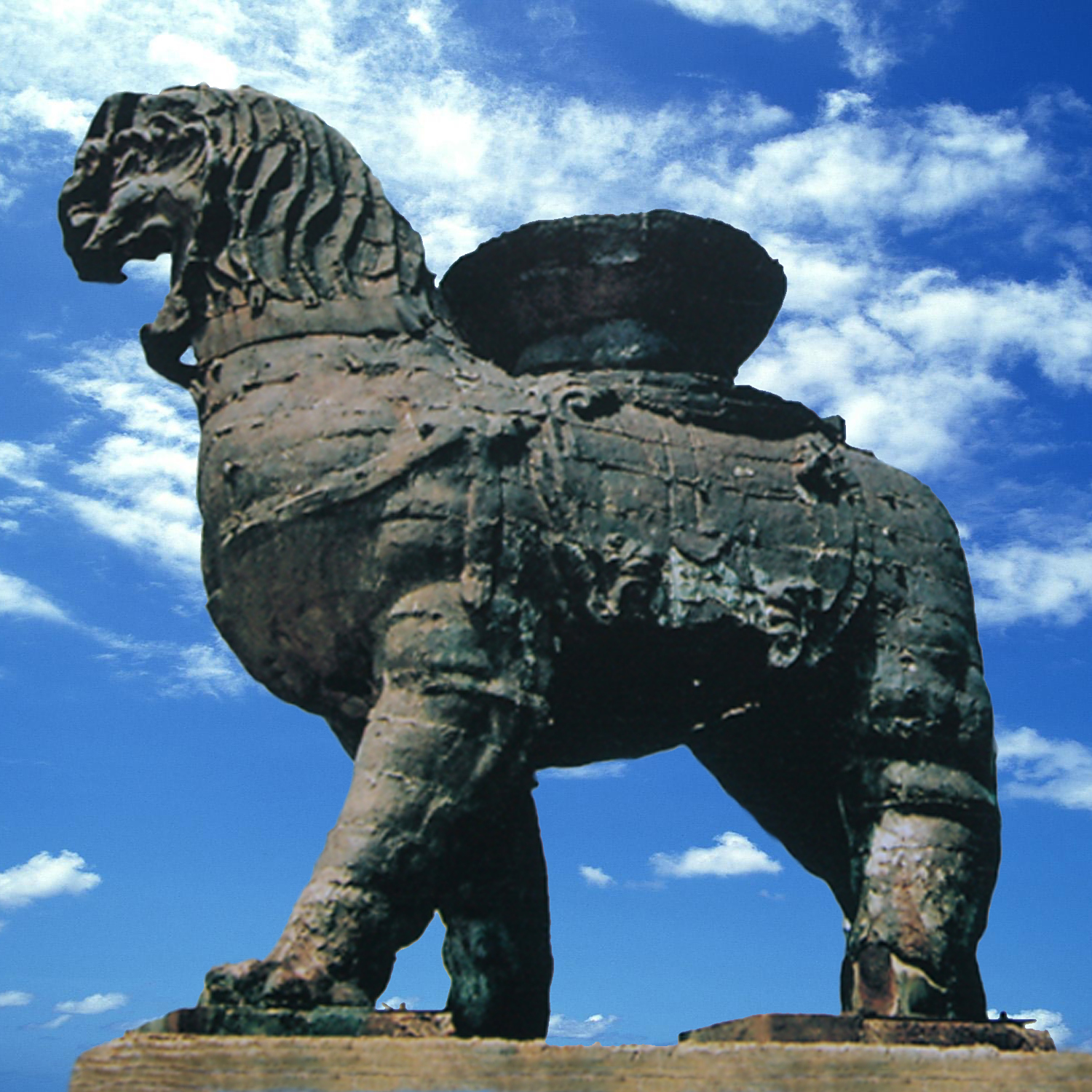 A scenic view of Cangzhou Iron Lion