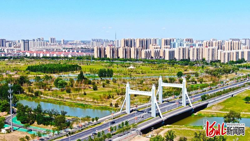 A scenic view of Cangzhou Jiu Cheng