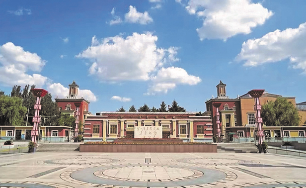 A scenic view of Changchun Changchun Diyi Qiche Zhizaochang Zaoqi Jianzhu