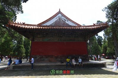 A scenic view of Changchun Weiman Jianguo Zhonglingmiao Jiuzhi