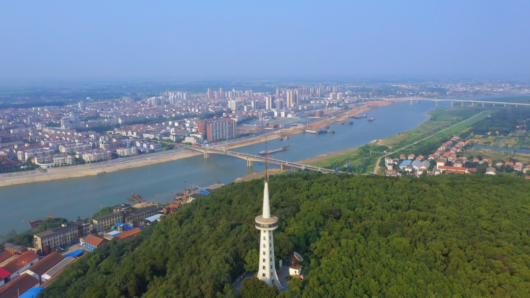 A scenic view of Changde Huzhuashan Yizhi