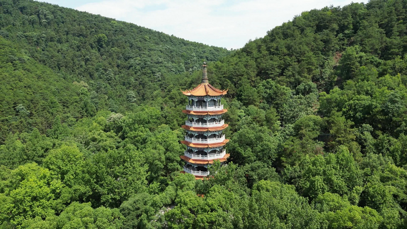 A scenic view of Changde Jiashansi