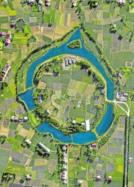 A scenic view of Changde Shenmingcheng Yizhi