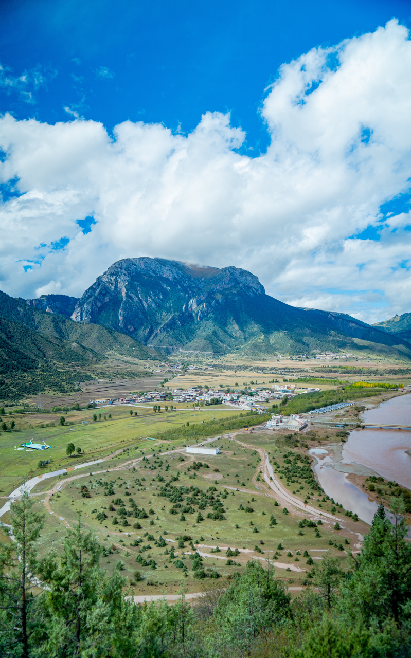 A scenic view of Changdu Dalv Wangfu