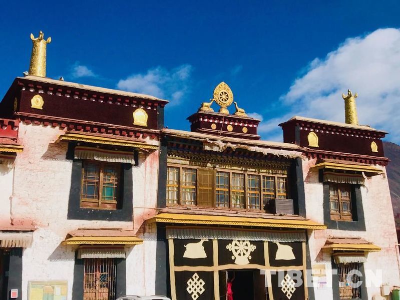 A scenic view of Changdu Qiangbalin Si