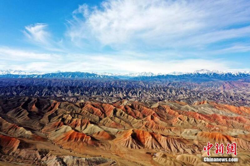 A scenic view of Changji Jingnei Fengsuiqun