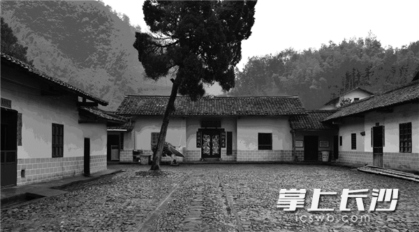 A scenic view of Changsha Liuyang Hongyifangmianjun Huodong Jiuzhi